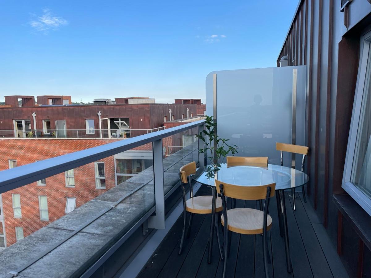 Ferienwohnung Modern & Spacious Penthouse In North London Exterior foto
